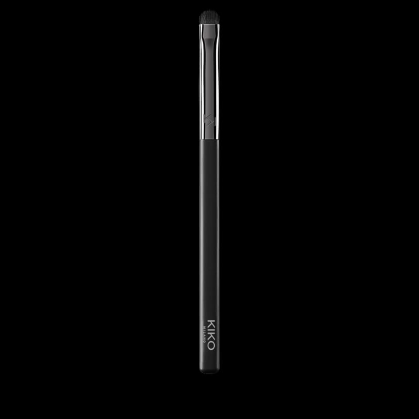 Kikocosmetics eyes 54 smoky shader brush