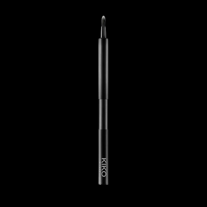 Kikocosmetics lips 81 retractable lip brush