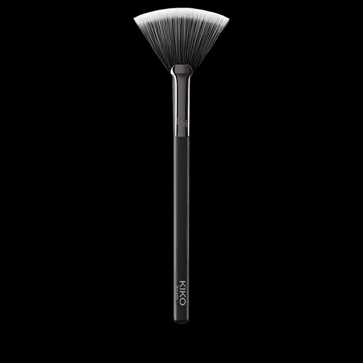 Face 12 Powder Fan Brush