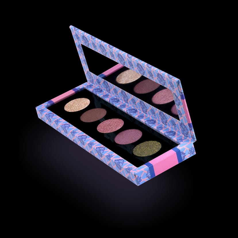 Kikocosmetics dazzling drama eyeshadow palette